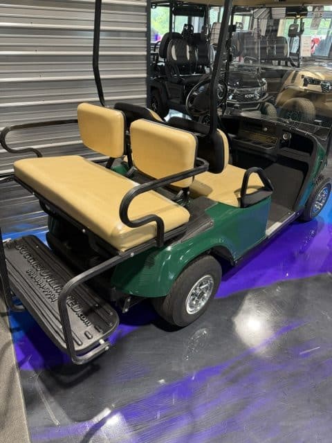 2001 E-Z-GO TXT Gas