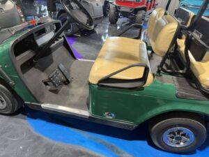 2001 E-Z-GO TXT Gas