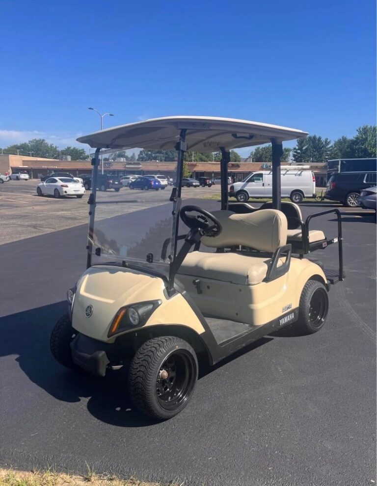 2022 Yamaha QuieTech w/Rear Seat