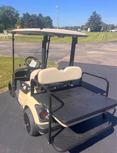 2022 Yamaha QuieTech w/Rear Seat