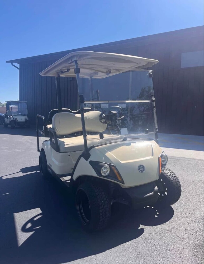2022 Yamaha QuieTech w/Rear Seat
