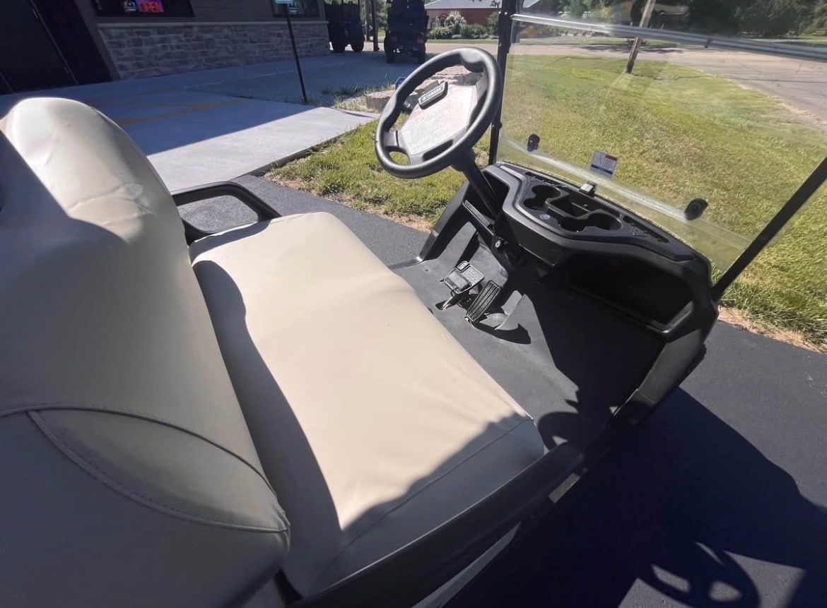 2022 Yamaha QuieTech w/Rear Seat