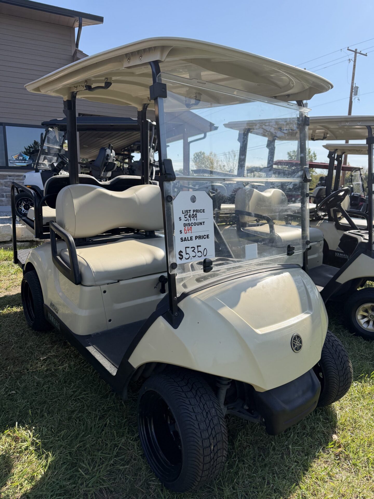 2022 Yamaha QuieTech w/Rear Seat & Upgraded Wheels